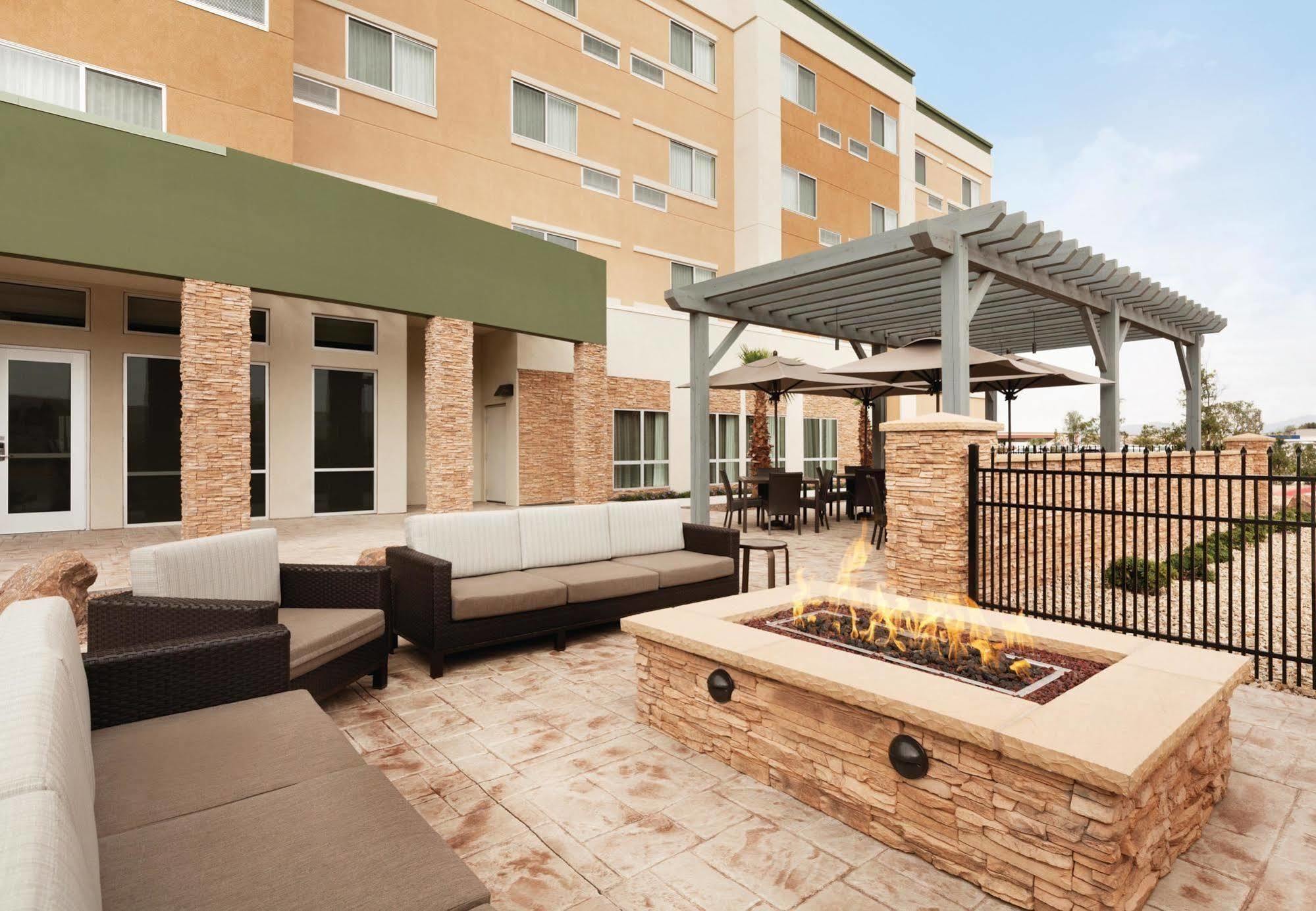 Готель Courtyard By Marriott El Paso East/I-10 Екстер'єр фото